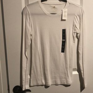 Plain long sleeved shirt with tags